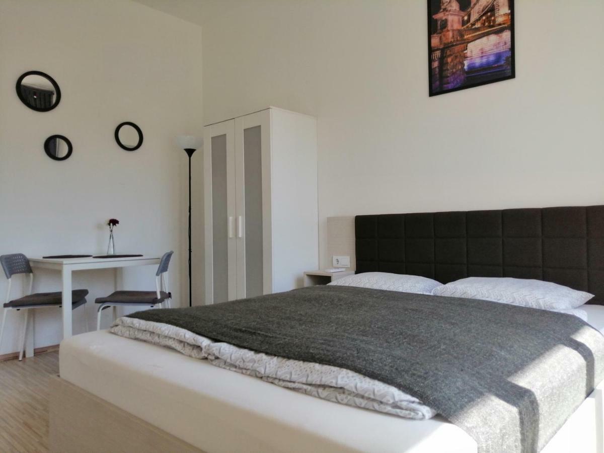 Zoom-Budapest Apartments Eksteriør billede