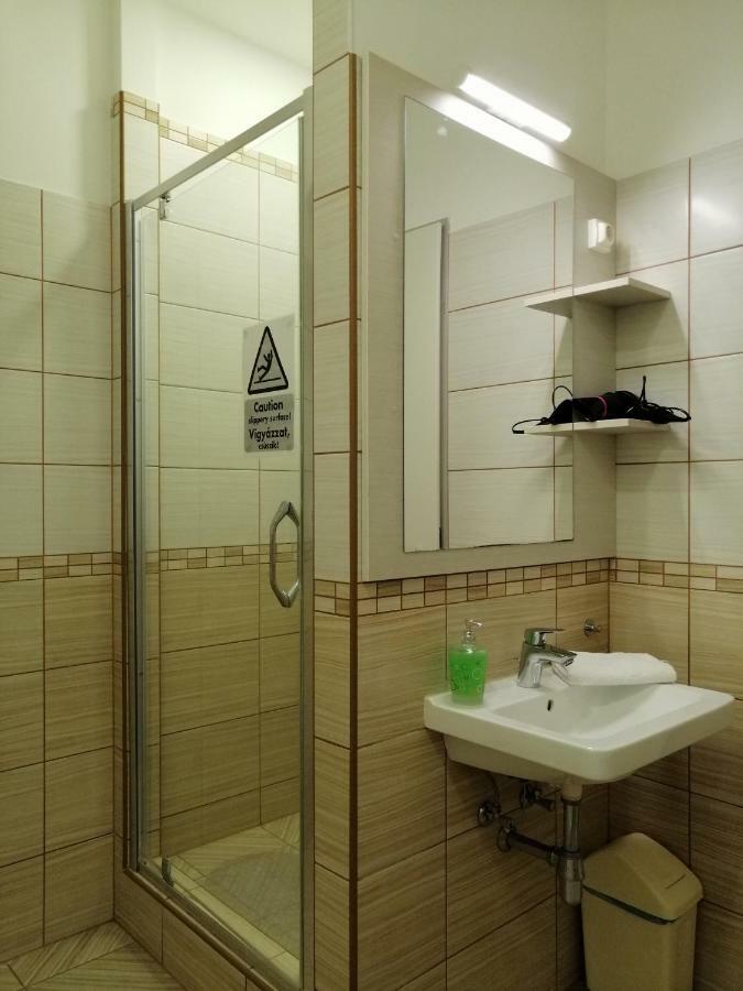 Zoom-Budapest Apartments Eksteriør billede