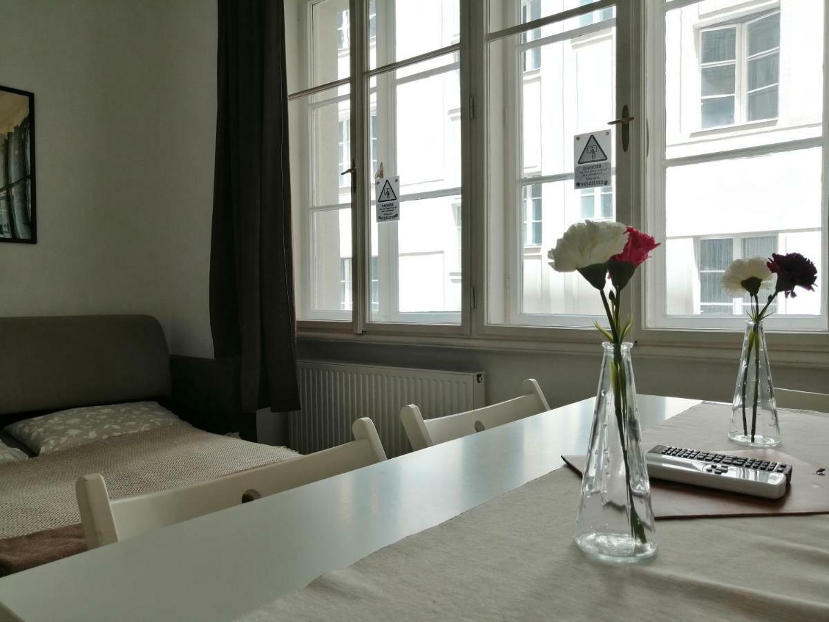 Zoom-Budapest Apartments Eksteriør billede