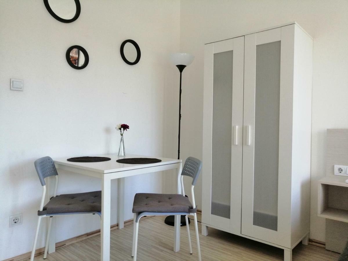 Zoom-Budapest Apartments Eksteriør billede