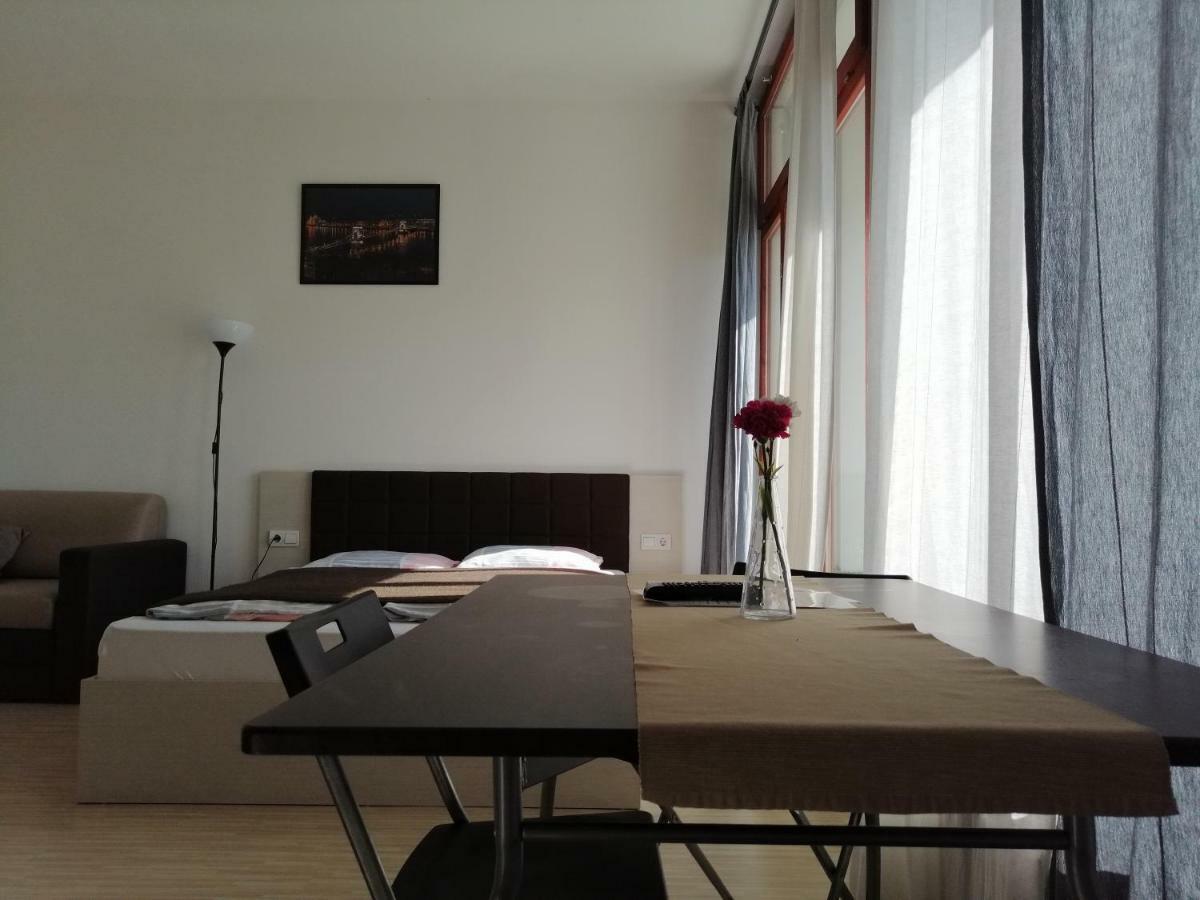 Zoom-Budapest Apartments Eksteriør billede